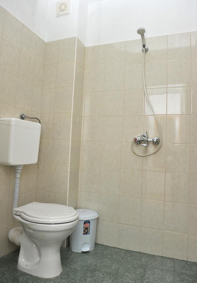 Family Hotel Blazhi 산단스키 외부 사진
